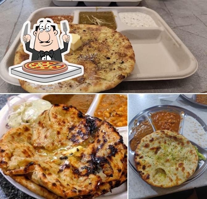 Pick pizza at Amritsari Kulcha Factory Rohini