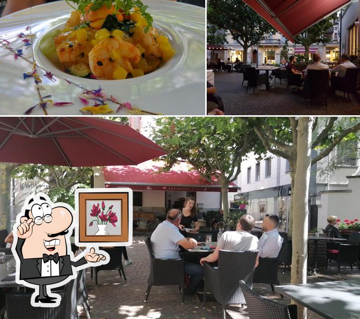 La interni e cibo del ristorante