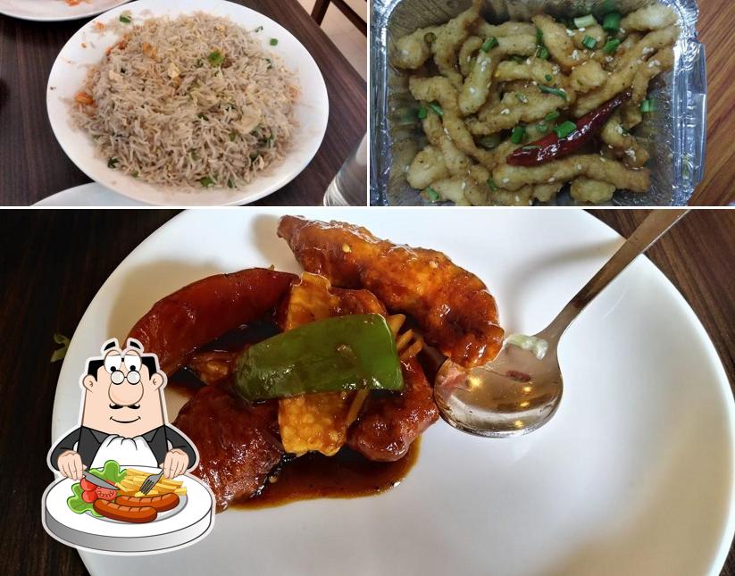 Food at Shee Chinese Fast Food Restaurant