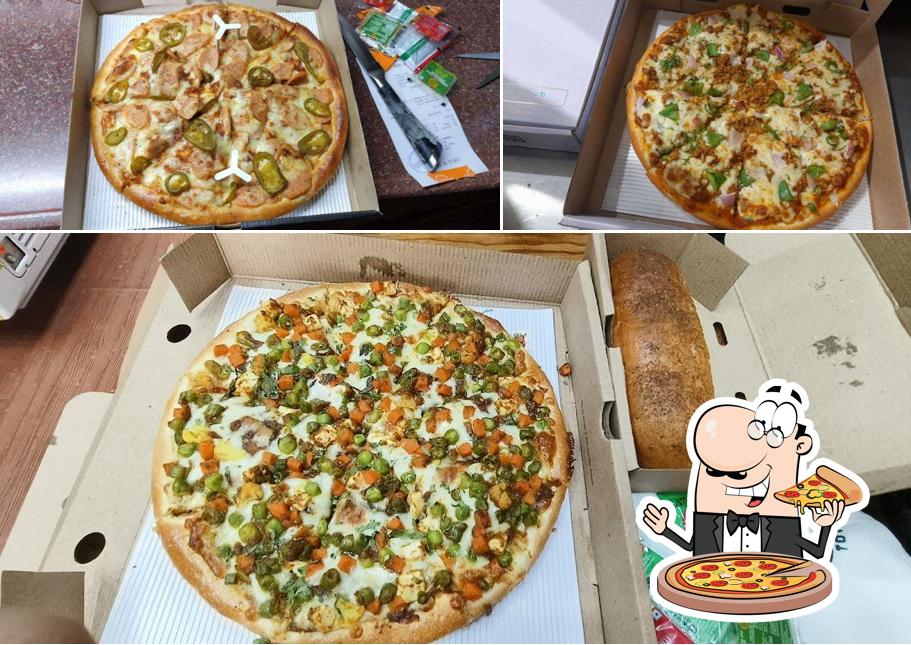At Circle of Crust, you can enjoy pizza
