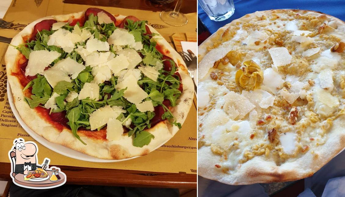 Scegli una pizza a Osteria Del Borgo