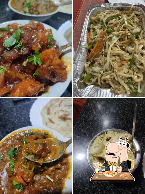 Pad thai at Hotel Grand