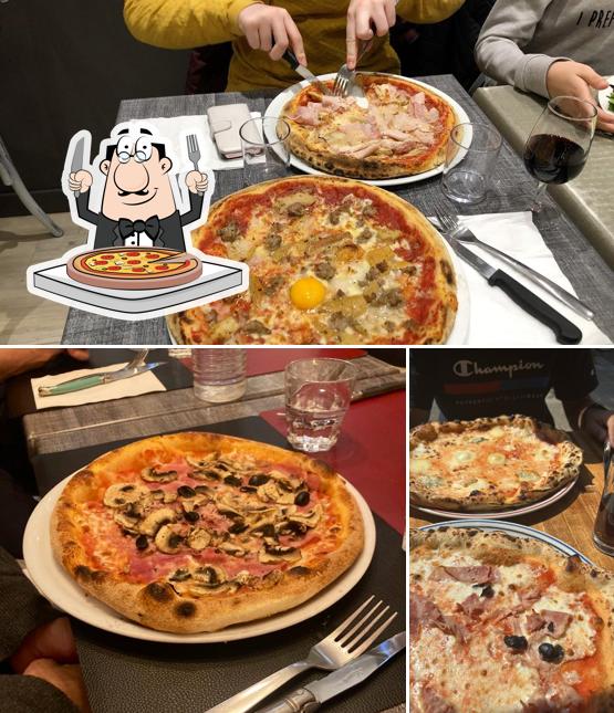 A Little Italy, vous pouvez profiter des pizzas