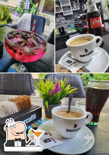 La foto di bevanda e cibo da Caffe BarCode