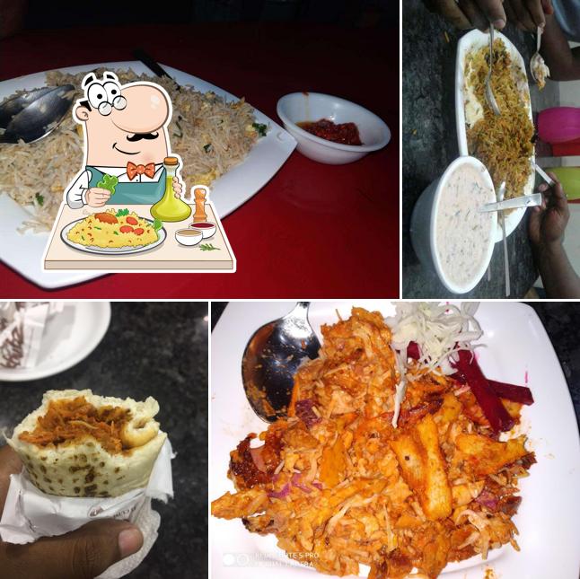 Food at ALBaik - Khubz , kamothe