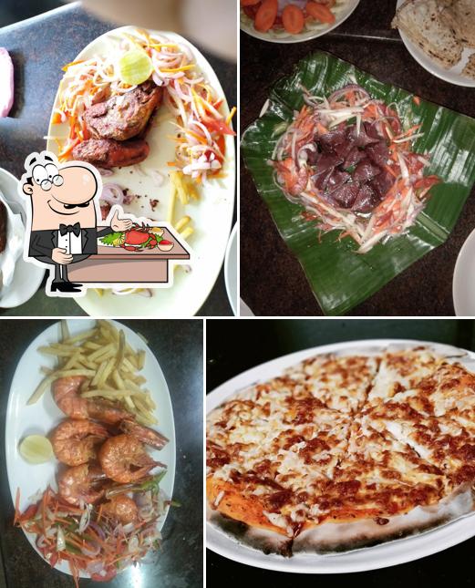 Order seafood at Natesh Cafe