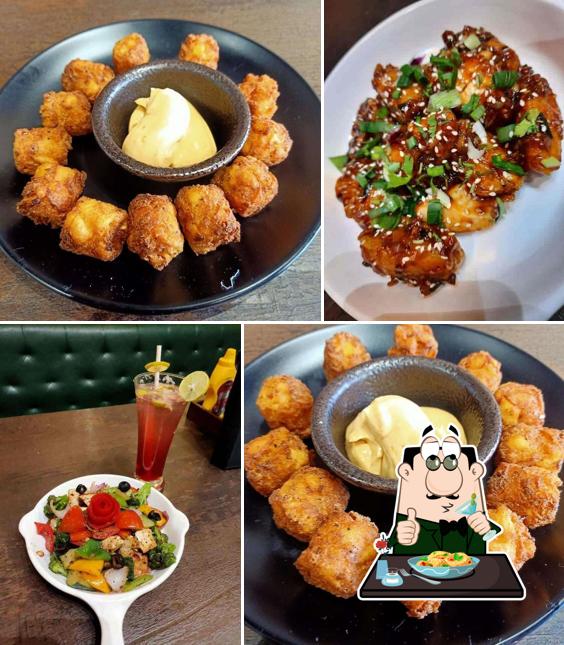 Food at Tea Coffee And Snacks