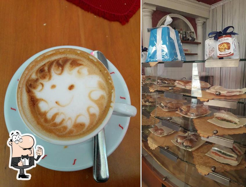 Guarda questa foto di Gran Cafè Turin