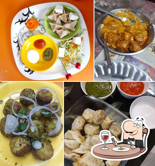 Food at Mirchi momos