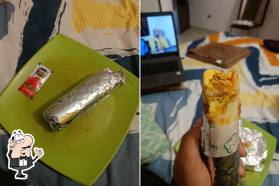The interior of Roll Wala's
