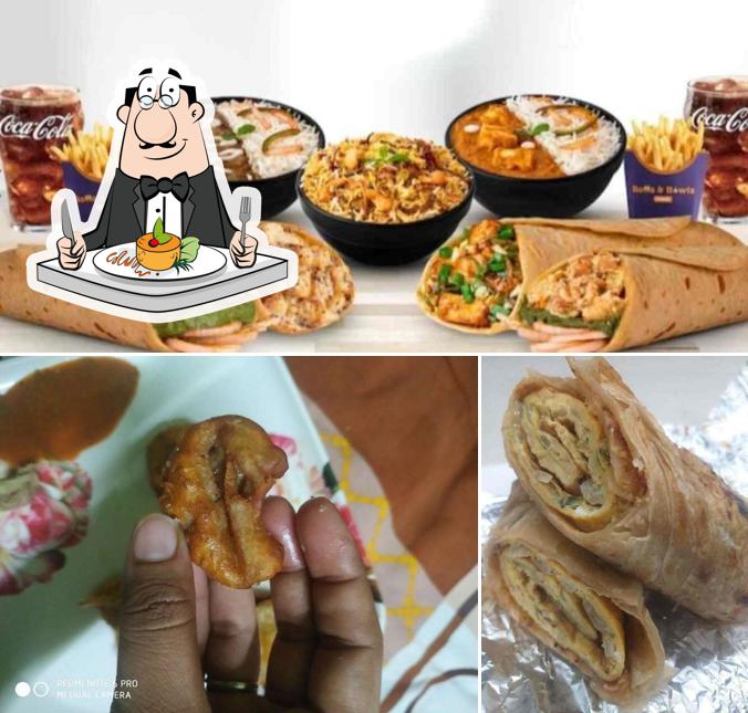 Food at Rolls & Bowls