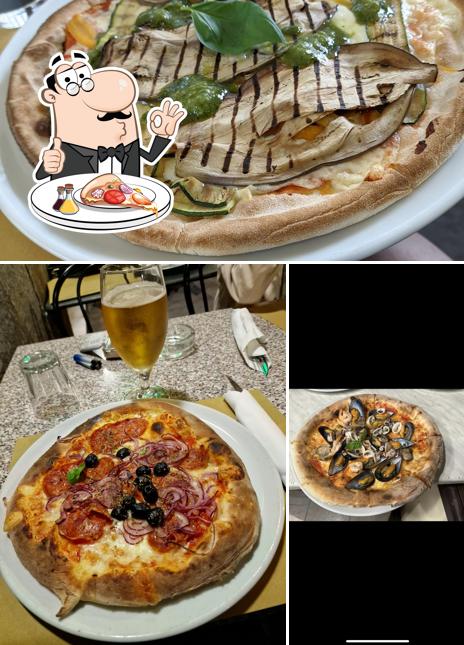 Prenditi una pizza a Trattoria Pizzeria San Giorgio