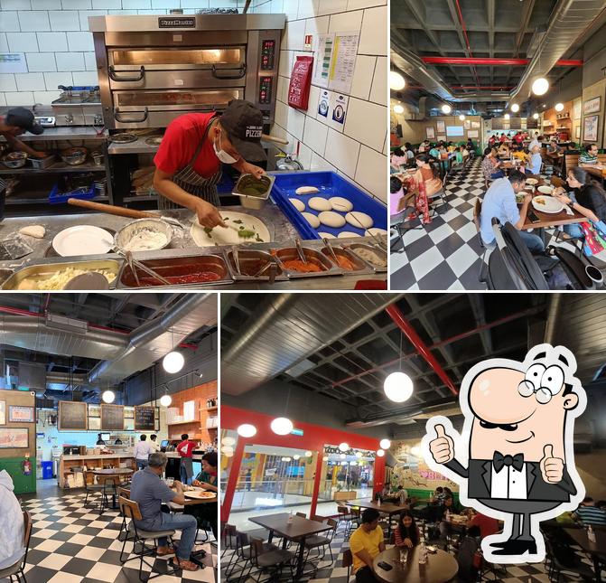 Jamie Oliver's Pizzeria image