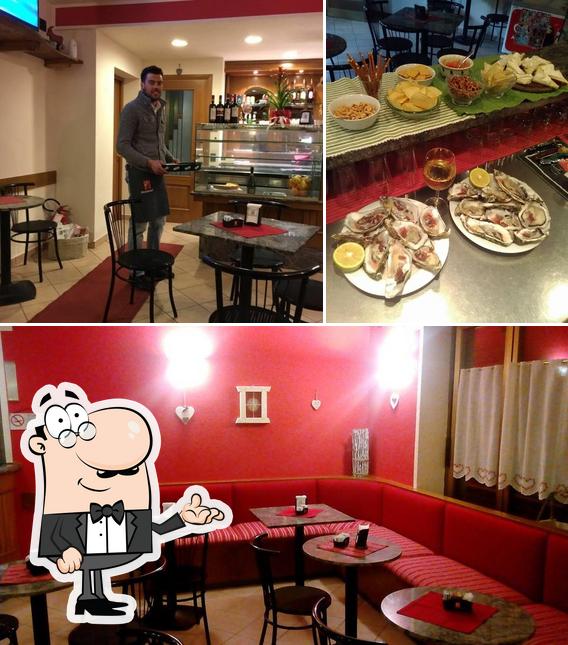 Gli interni di Cafe du moulin Valpelline
