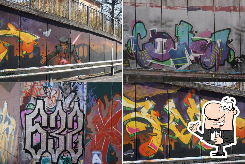 Guarda questa immagine di Graffiti a Perugia