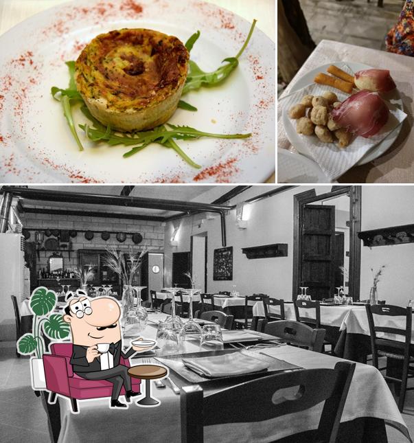 Siediti a un tavolo di Trattoria Le Casine sull'Asso