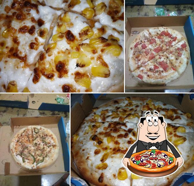 Pick pizza at Da Pizza makers