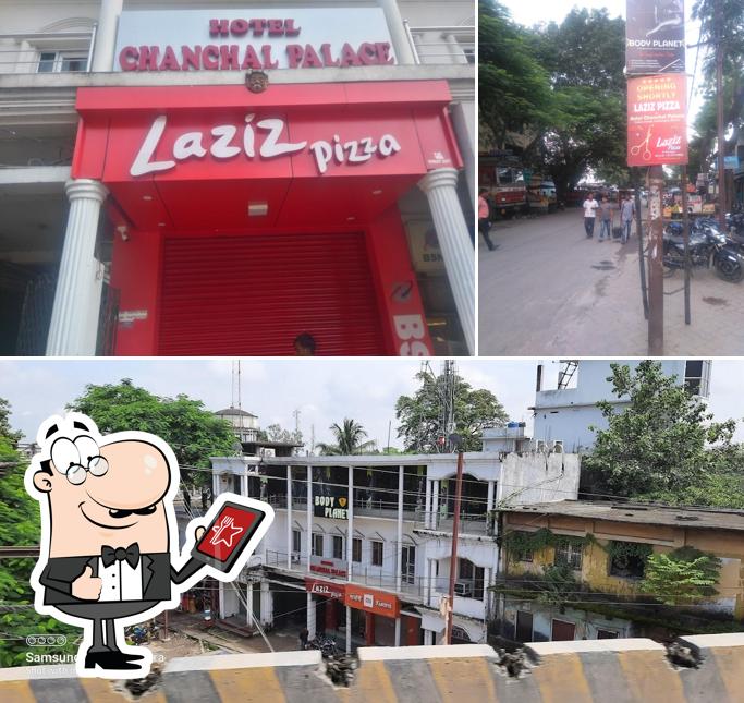 The exterior of Laziz Pizza
