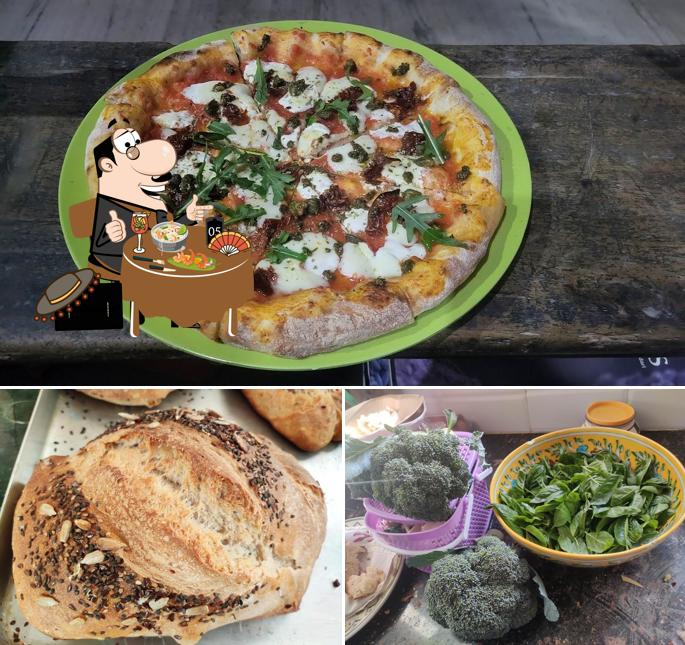 Food at Jaadoo Pizza Project