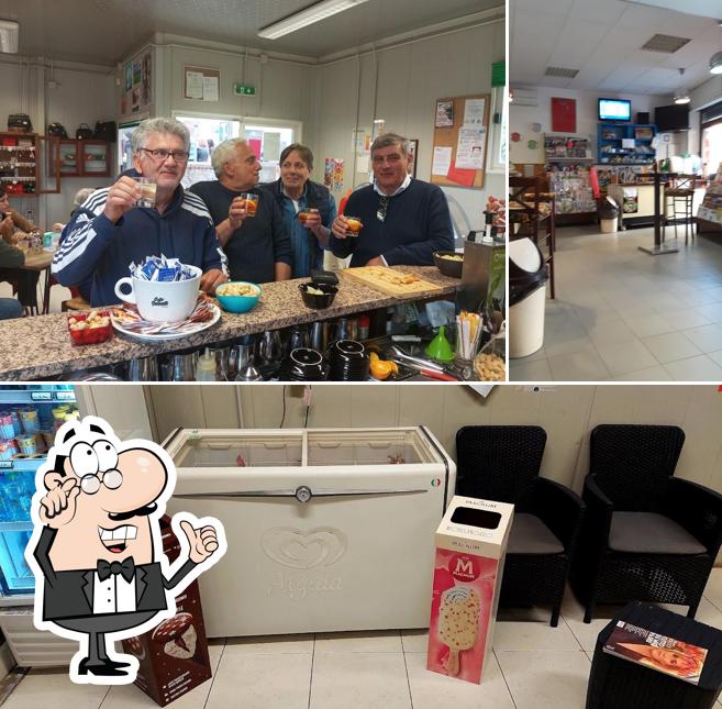 Gli interni di Bar Ferretti Di Ferretti Dino