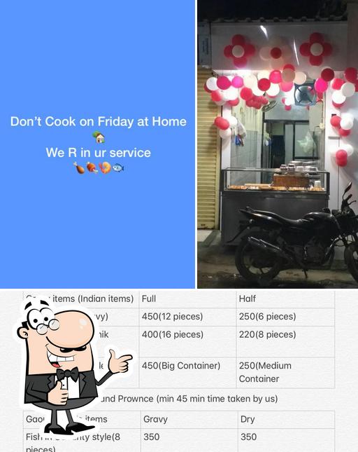 Look at this picture of Heenas Koliwada Fish Corner