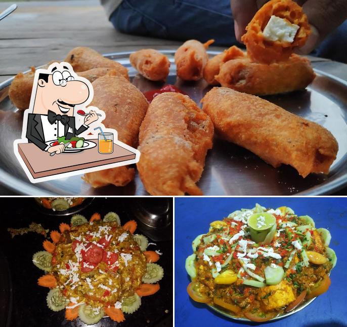 Meals at मगध फैमिली रेस्टोरेंट एंड रेस्टहाउस