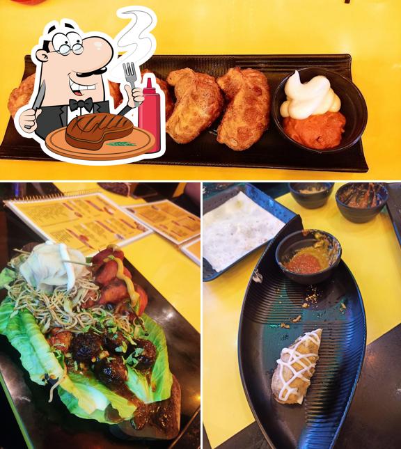 Get meat meals at Momomia