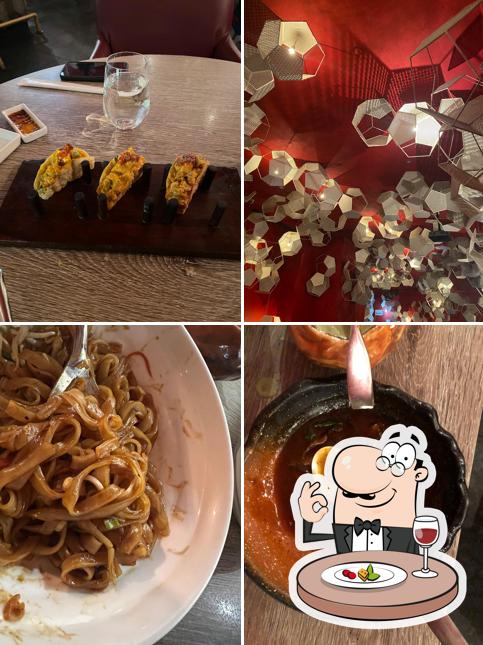 Meals at Pa Pa Ya