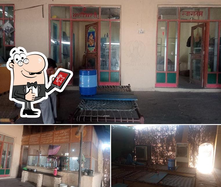 Here's a photo of Tari Baba Dhaba