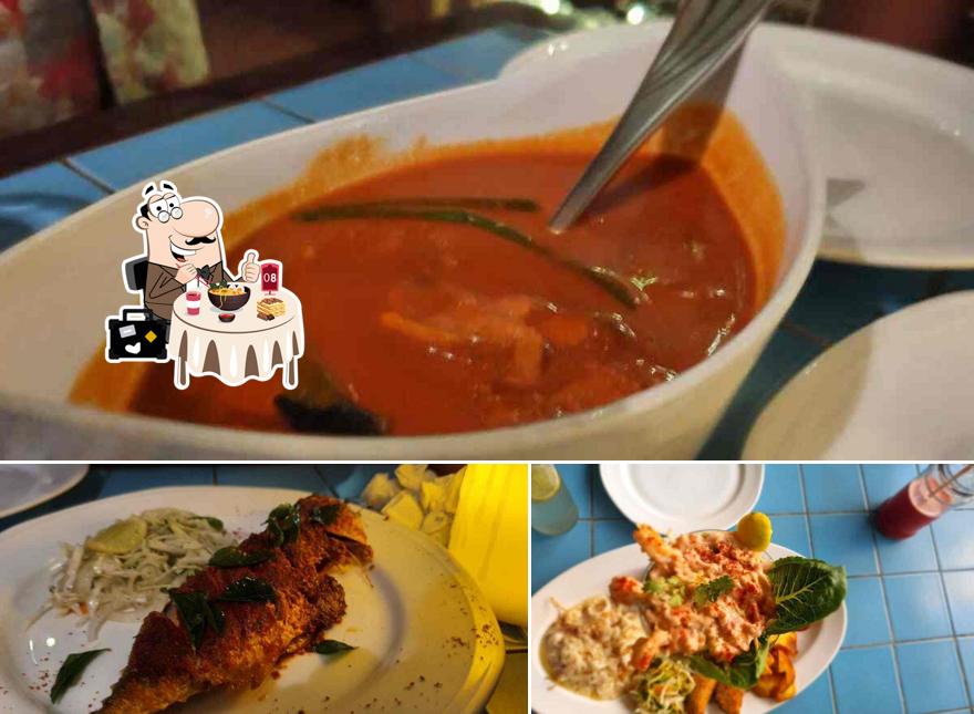 Meals at Carnival de Goa