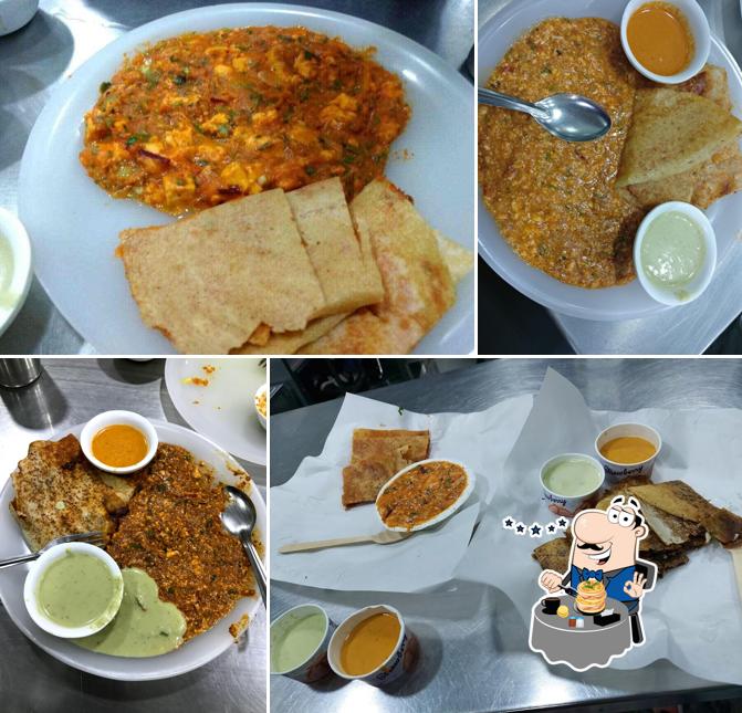 Food at Nandu Dosa Dinner