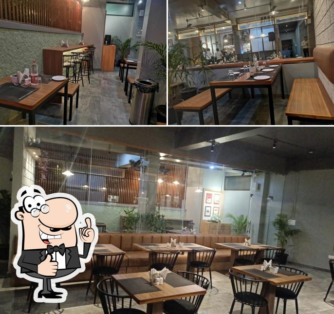 Here's a picture of Roku Restro Lounge & Bar