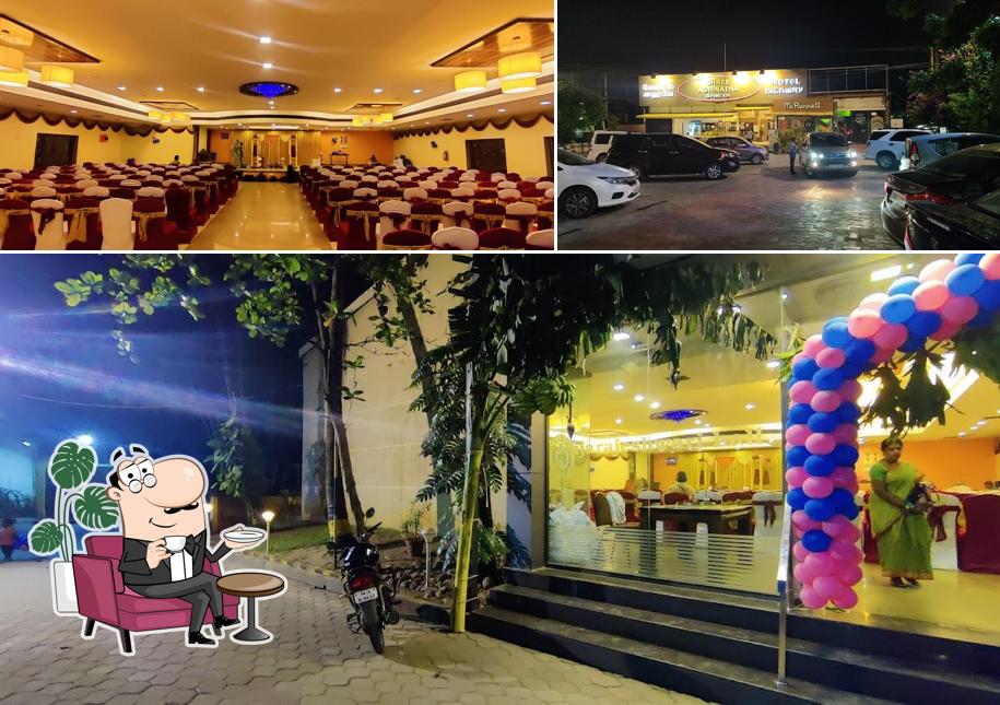 Check out how Sri Adhinanda looks inside