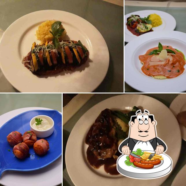 Meals at PCO Bar