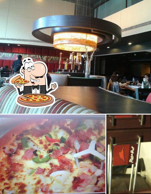 Get pizza at Pizza Hut Inorbit Mall, Vadodara