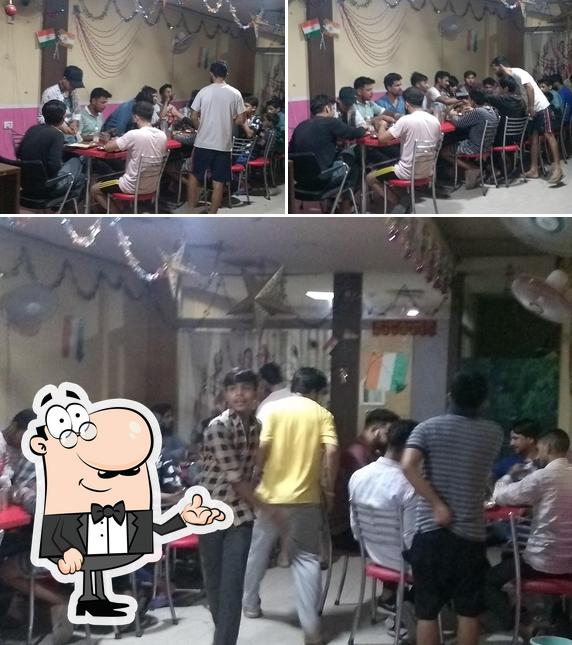 Check out how Amritsari Kulcha Paradise looks inside
