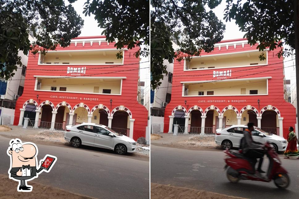 BOMBAI House