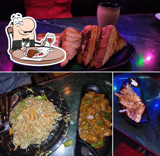 Try out meat meals at Mama Bari - The Cafe