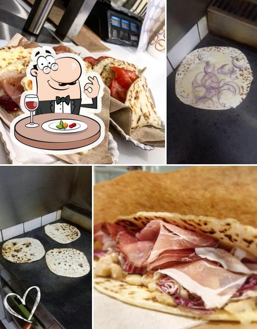 Platti al PIADINERIA E BURGER K2