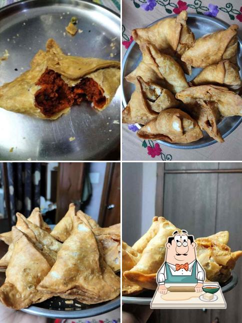 Samosa at Ram G Samosa Wala