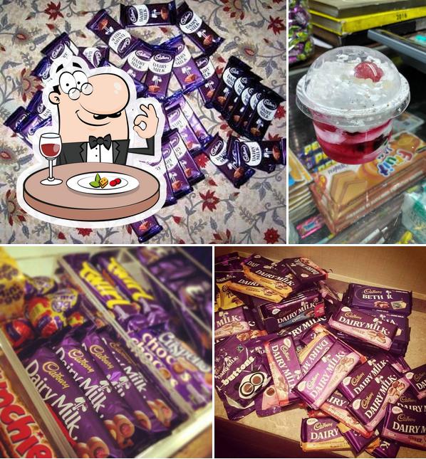 Food at Viraj Confectionary