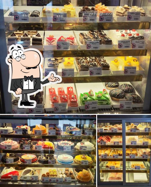 The picture of Taste N Bite’s interior and food