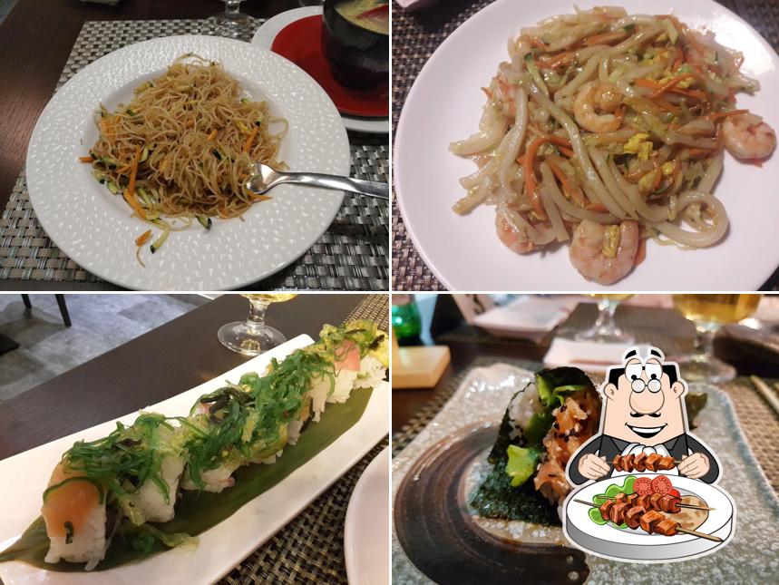 Cibo al Ristorante giapponese Cinese Tokyo