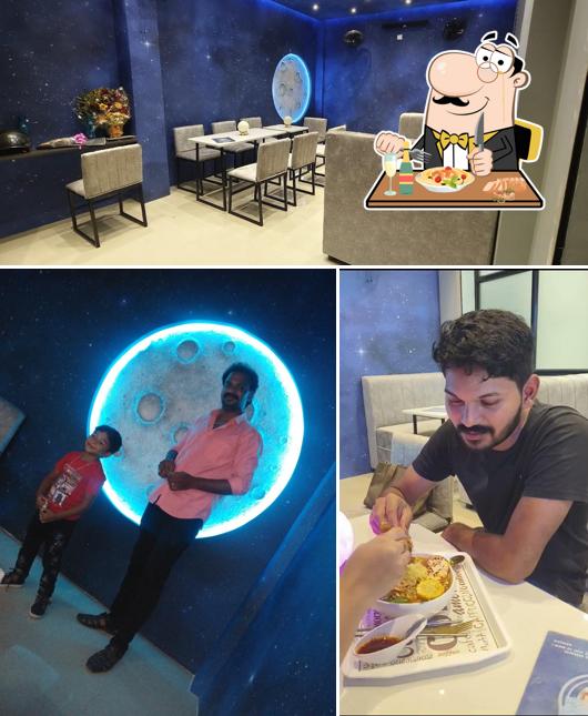 Among various things one can find food and interior at Nash Cafe