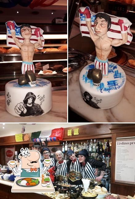 La foto di cibo e bancone da bar da Bar Pacini Piazza Napoleone