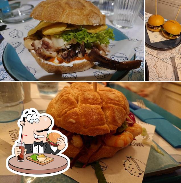 Gli hamburger di Marea FishBar potranno soddisfare i gusti di molti