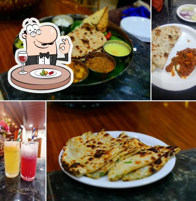 Food at Sri Annapoorna Paradise