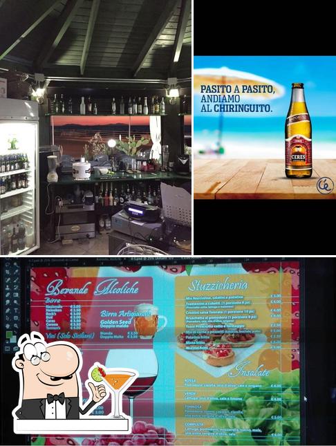 Prova un drink dal menu