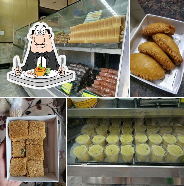 Food at Sri Sivarama Sweets