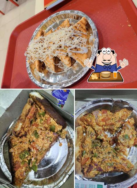 Meals at Jai Bhavani Vadapav
